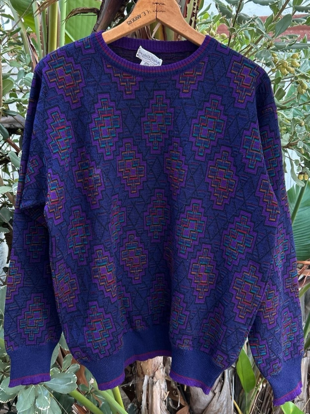Vintage 1990s Tricots St Raphael Pure New Wool Sweater Uruguay M 22x26